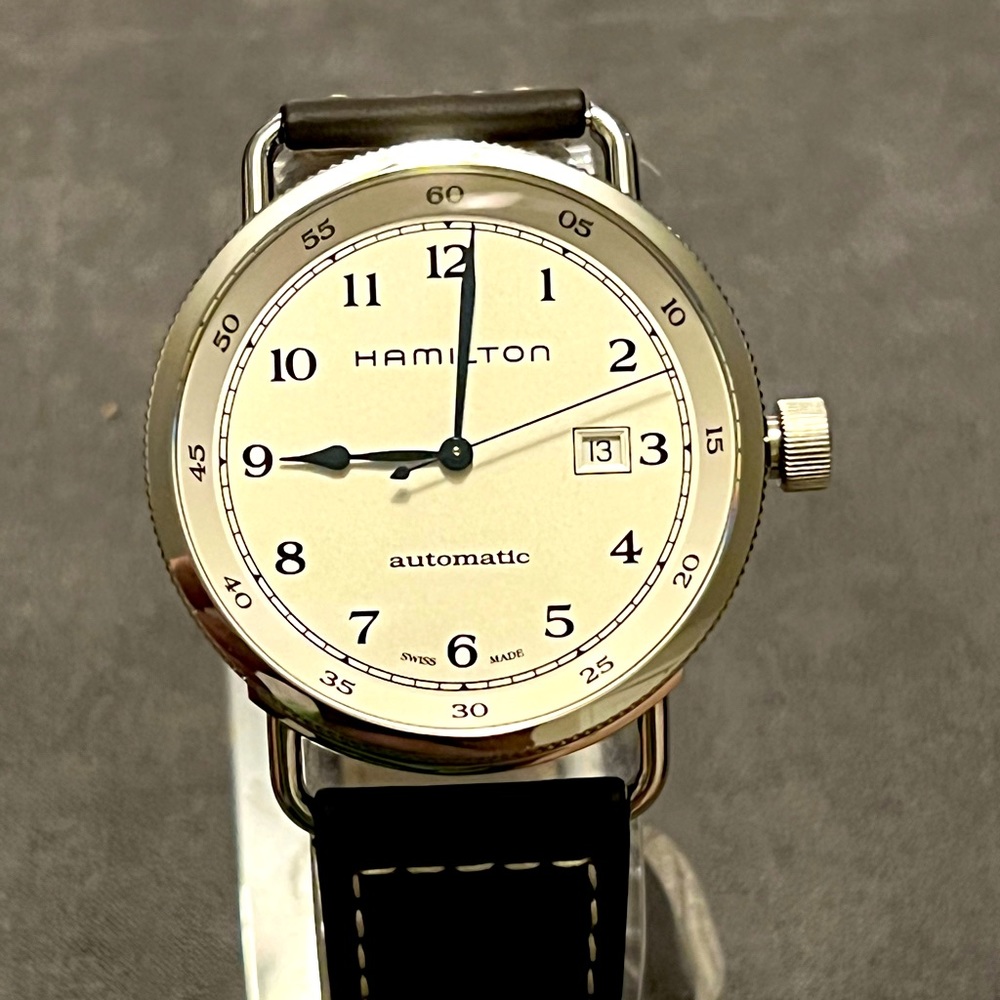 Hamilton Khaki Navy Pioneer